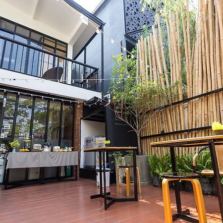 Z'S Hostel At Tha Phae Gate Chiang Mai Luaran gambar