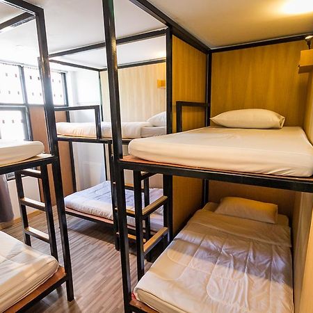 Z'S Hostel At Tha Phae Gate Chiang Mai Luaran gambar